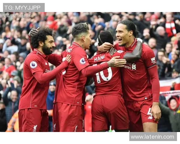 英超焦点战利物浦与曼联激战成平转会传闻引发热议