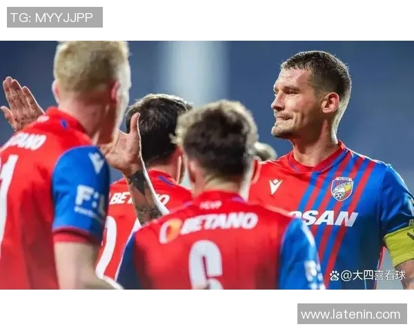 欧联杯精彩对决本菲卡与拜仁激战成平局战术解析引发全场热议