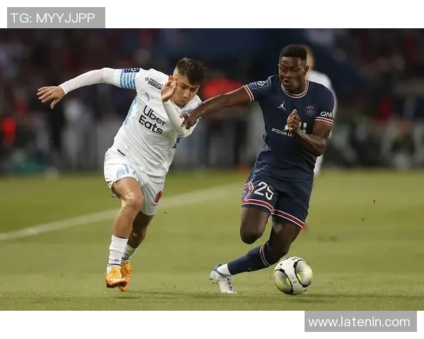 世界杯激战巴黎圣日耳曼与曼联2比2平局十大精彩进球回顾引爆全场气氛 世界杯激战巴黎圣日耳曼与曼联2比2平局十大精彩进球回顾引爆全场气氛