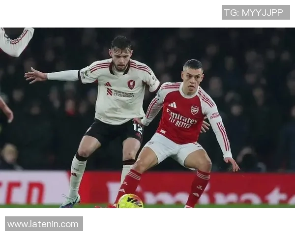 德甲激战阿森纳大胜利物浦红牌争议引发全场热议 德甲激战阿森纳大胜利物浦红牌争议引发全场热议