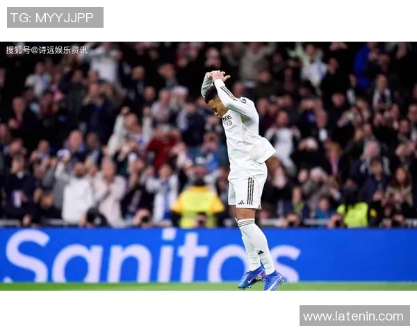 德甲激情对决曼联狂胜皇马五球大捷引发全场沸腾