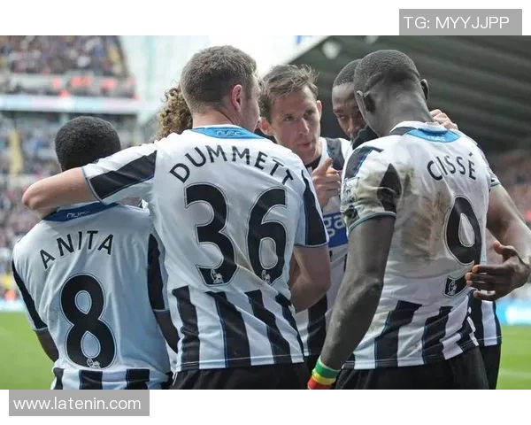 意甲冷门切尔西逆袭那不勒斯帽子戏法点燃全场激情