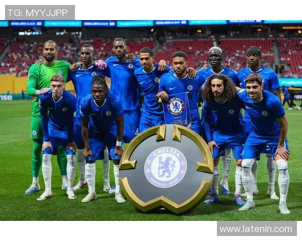 本菲卡大胜切尔西帽子戏法引发全场狂欢精彩瞬间回顾 本菲卡大胜切尔西帽子戏法引发全场狂欢精彩瞬间回顾