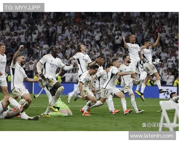 欧冠震撼战役皇马大胜曼联引发争议判罚全场沸腾