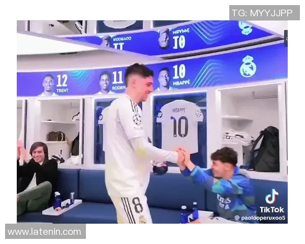 足总杯精彩对决巴萨5-1曼城帽子戏法引爆全场热情分析